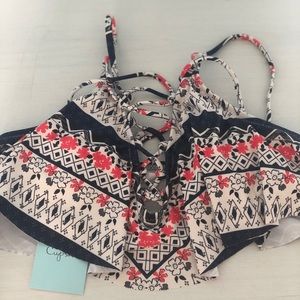 CUPSHE bathing suit top NWT